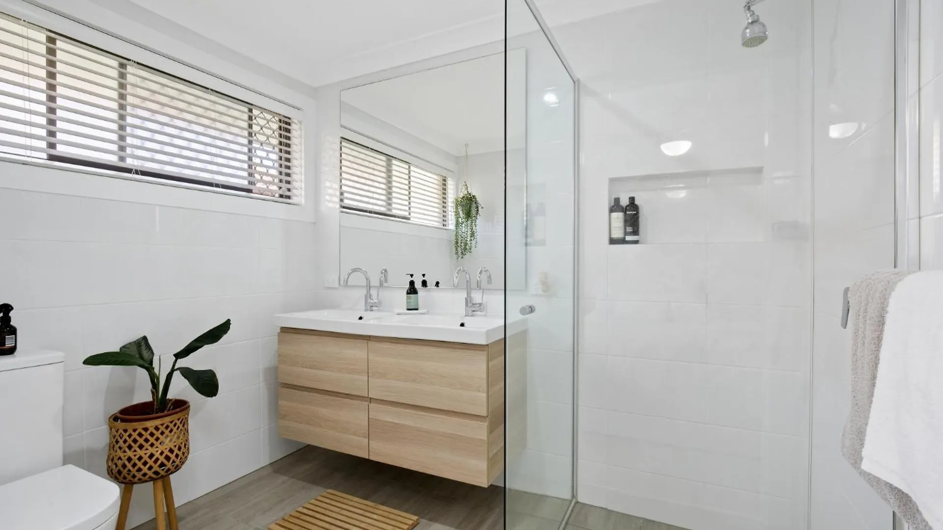 Caravan, Boat & Pet Friendly - Right On The Border Tweed Heads 0*,
